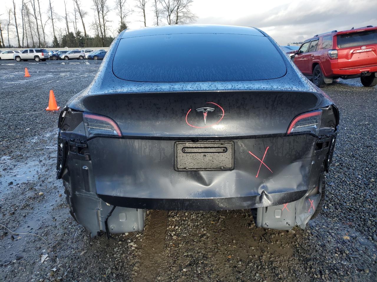 VIN 7SAYGDED9RF003935 2024 TESLA MODEL Y no.6