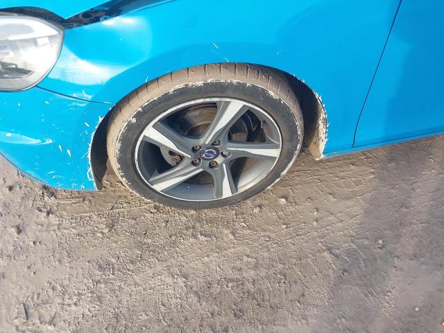 2013 VOLVO V40 D2 R DESIGN LUX NAV 5DR