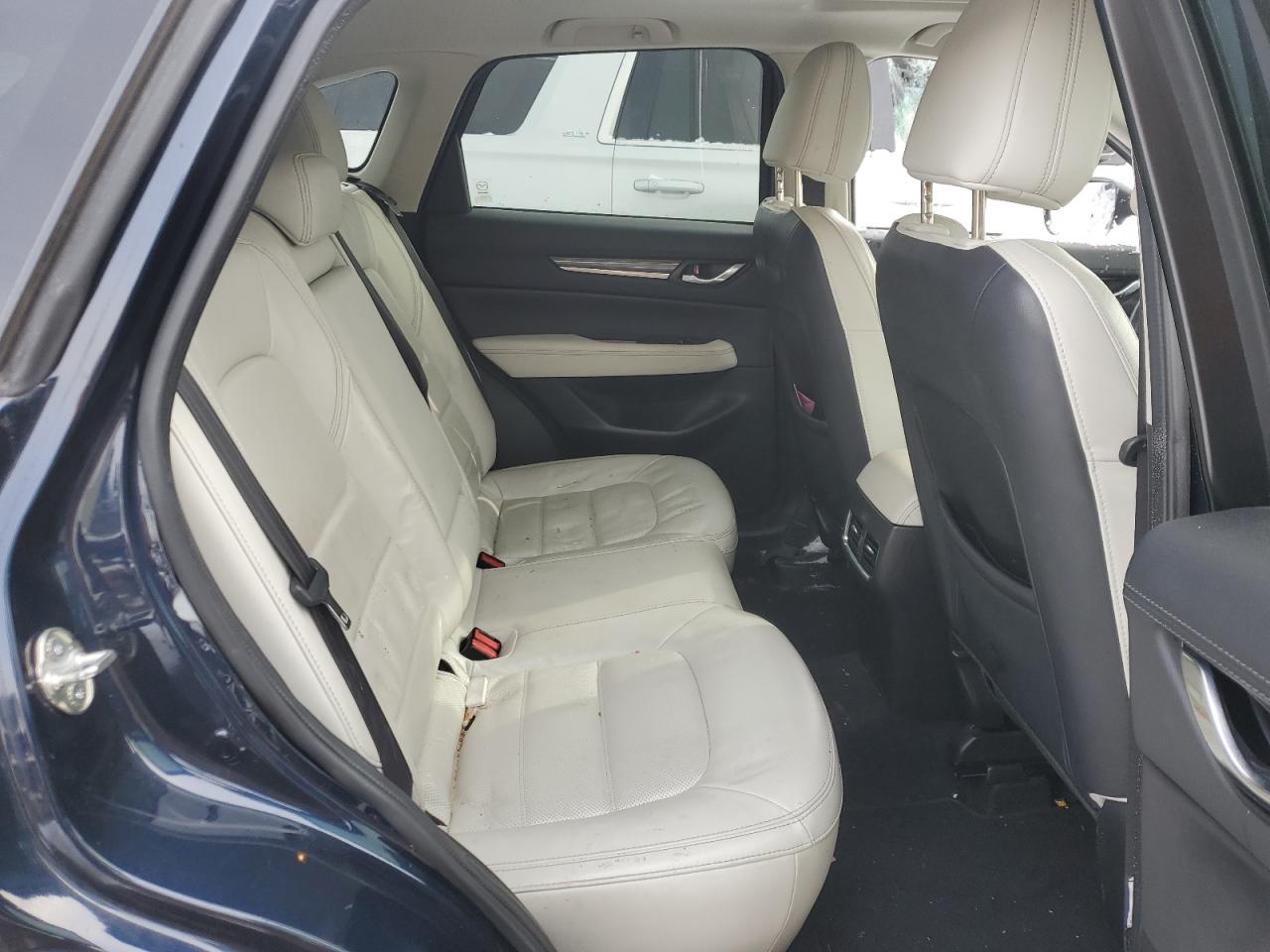 2018 Mazda CX-5 - Image 11