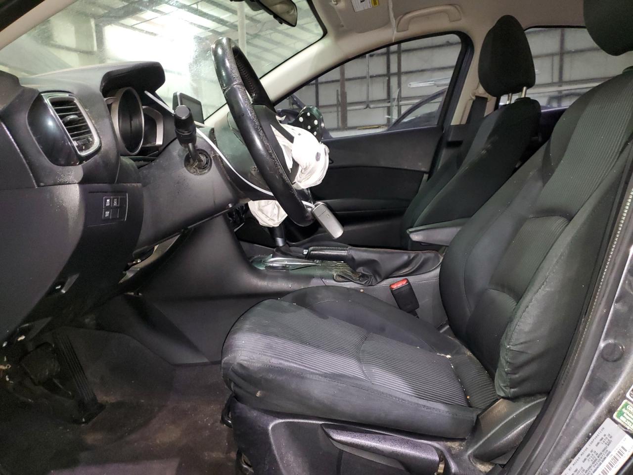 2015 Mazda 3 - Image 7