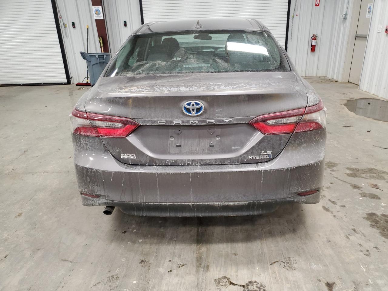 2023 Toyota Camry - Image 6