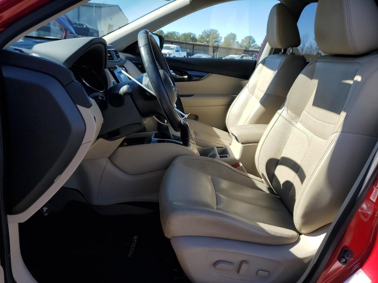 2017 Nissan Rogue - Image 7