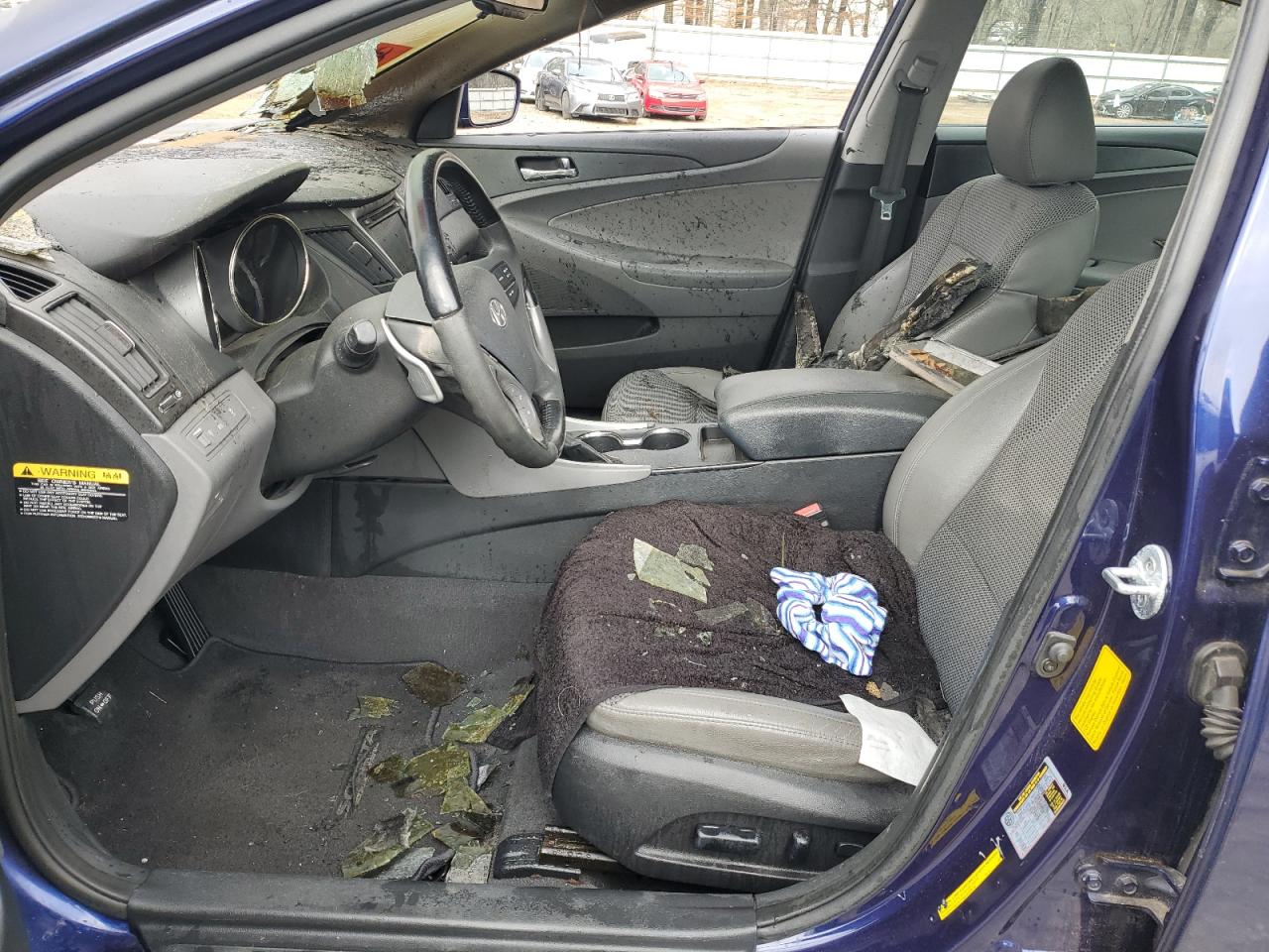 2012 Hyundai Sonata - Image 7