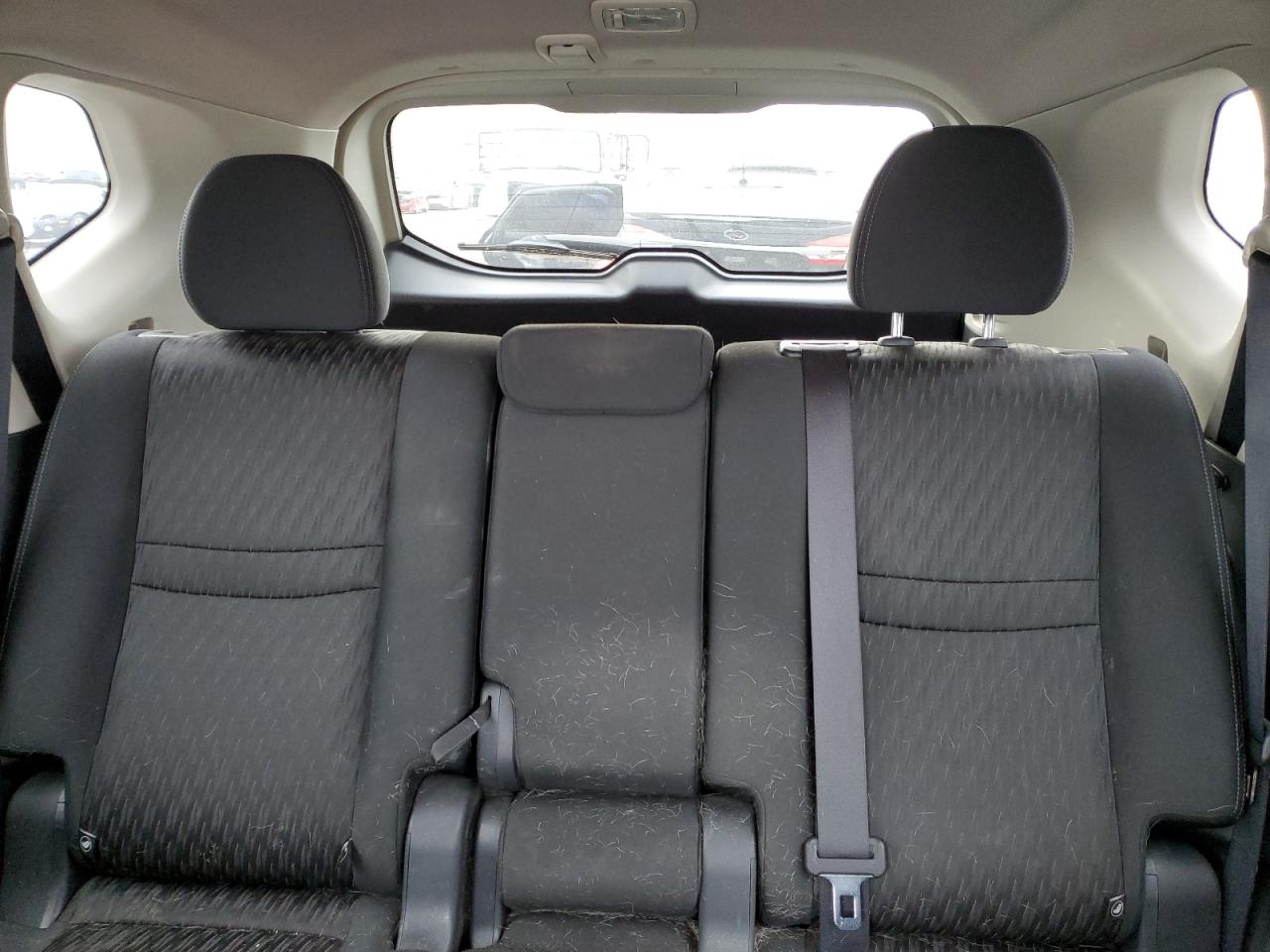 2018 Nissan Rogue - Image 10