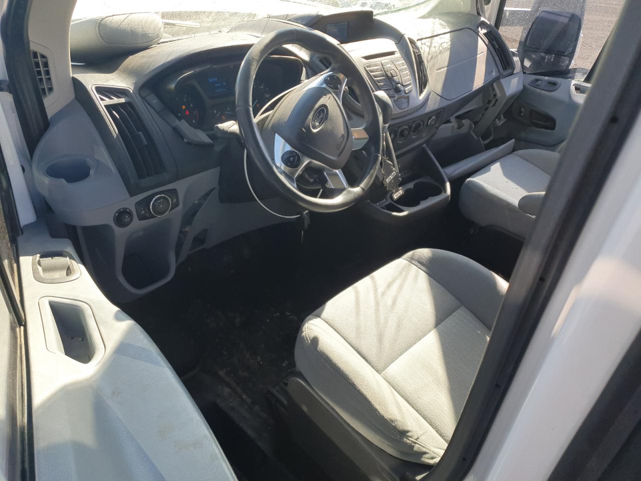 2015 Ford Transit - Image 8