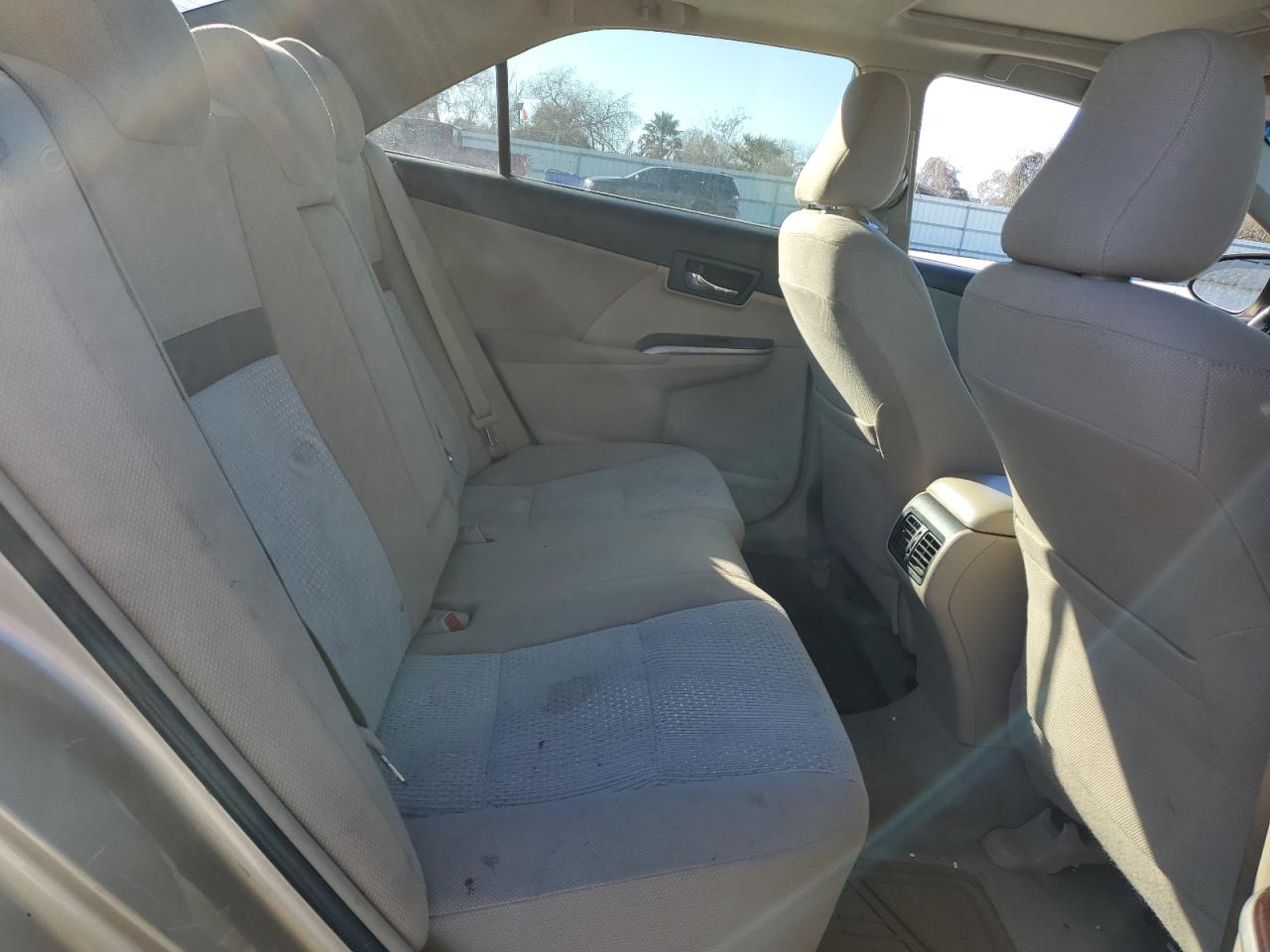 2012 Toyota Camry - Image 10