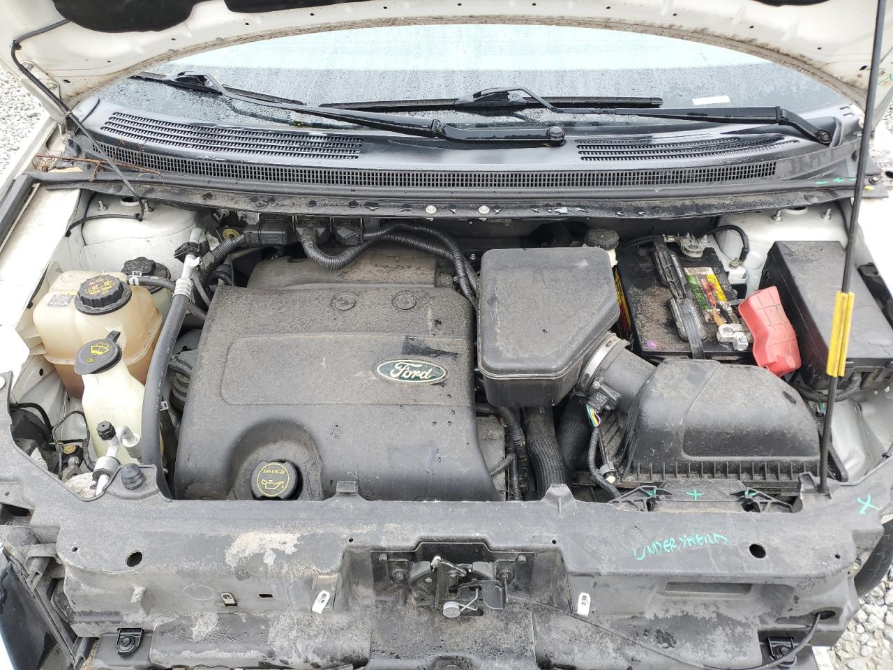 2014 Ford Edge - Image 12