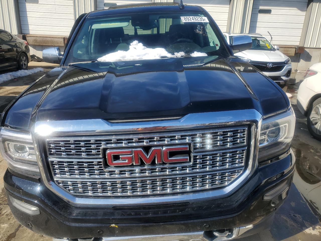 2018 GMC Sierra - Image 5