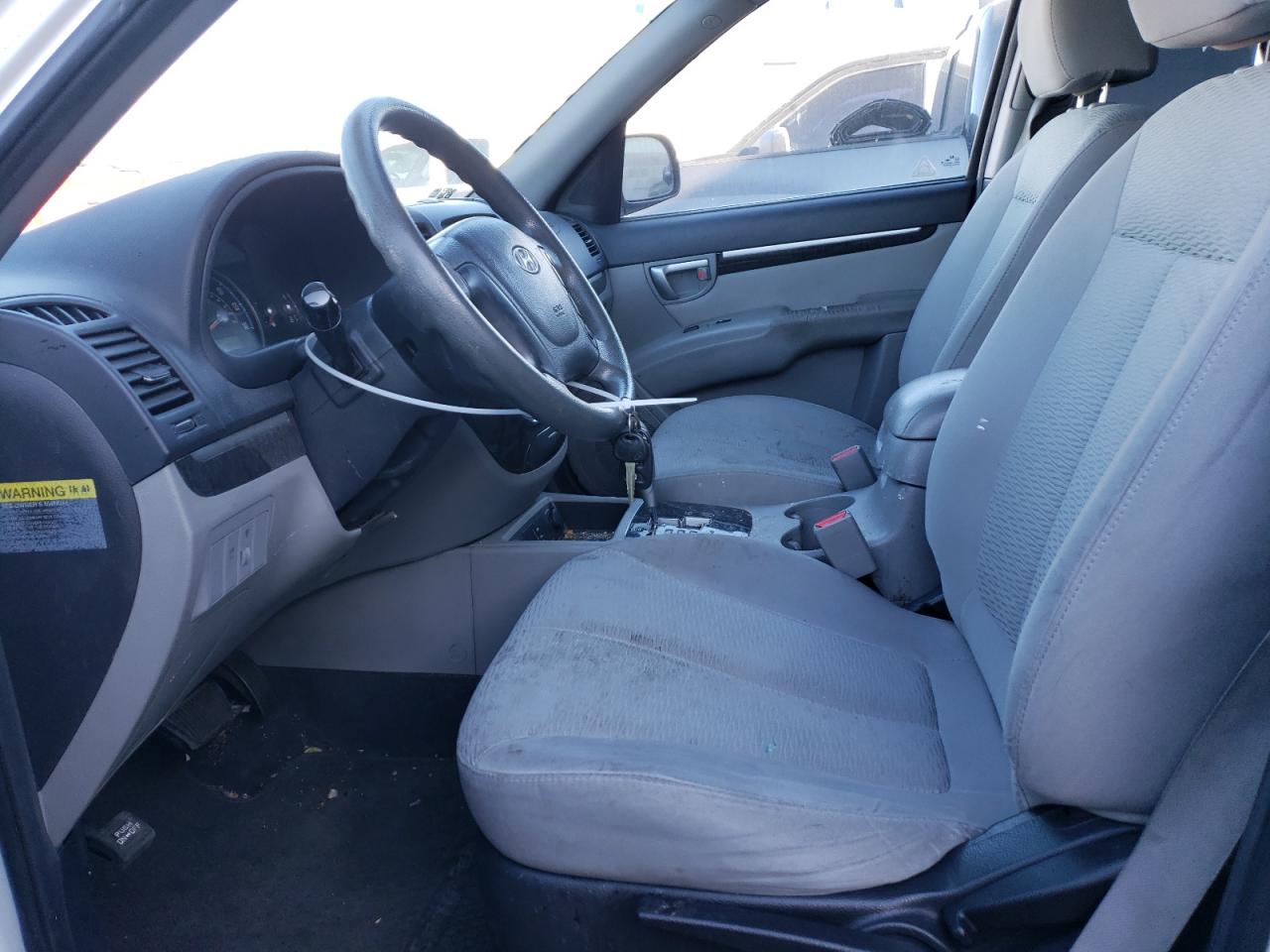 2009 Hyundai Santa Fe - Image 7