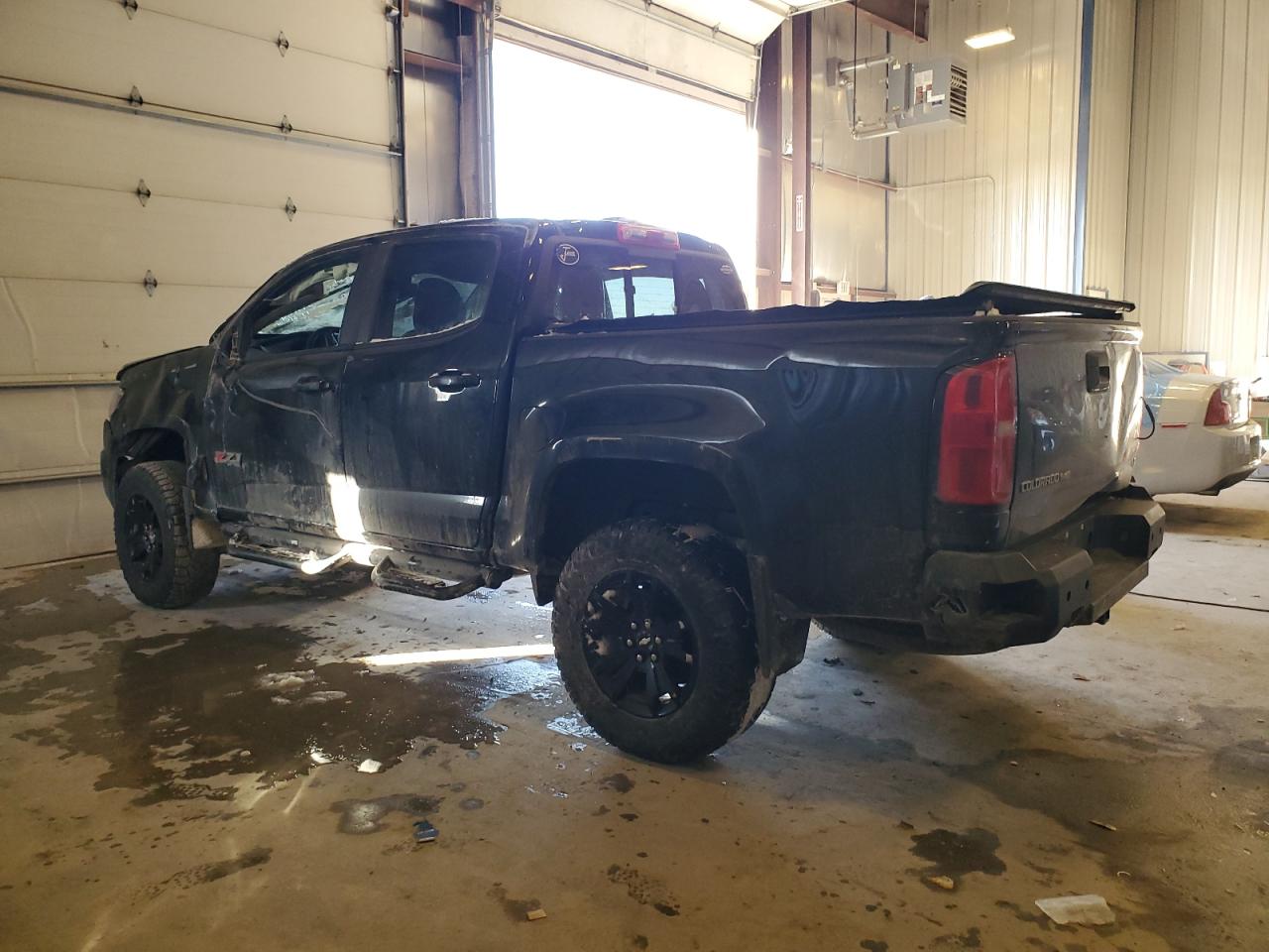 2018 Chevrolet Colorado - Image 2