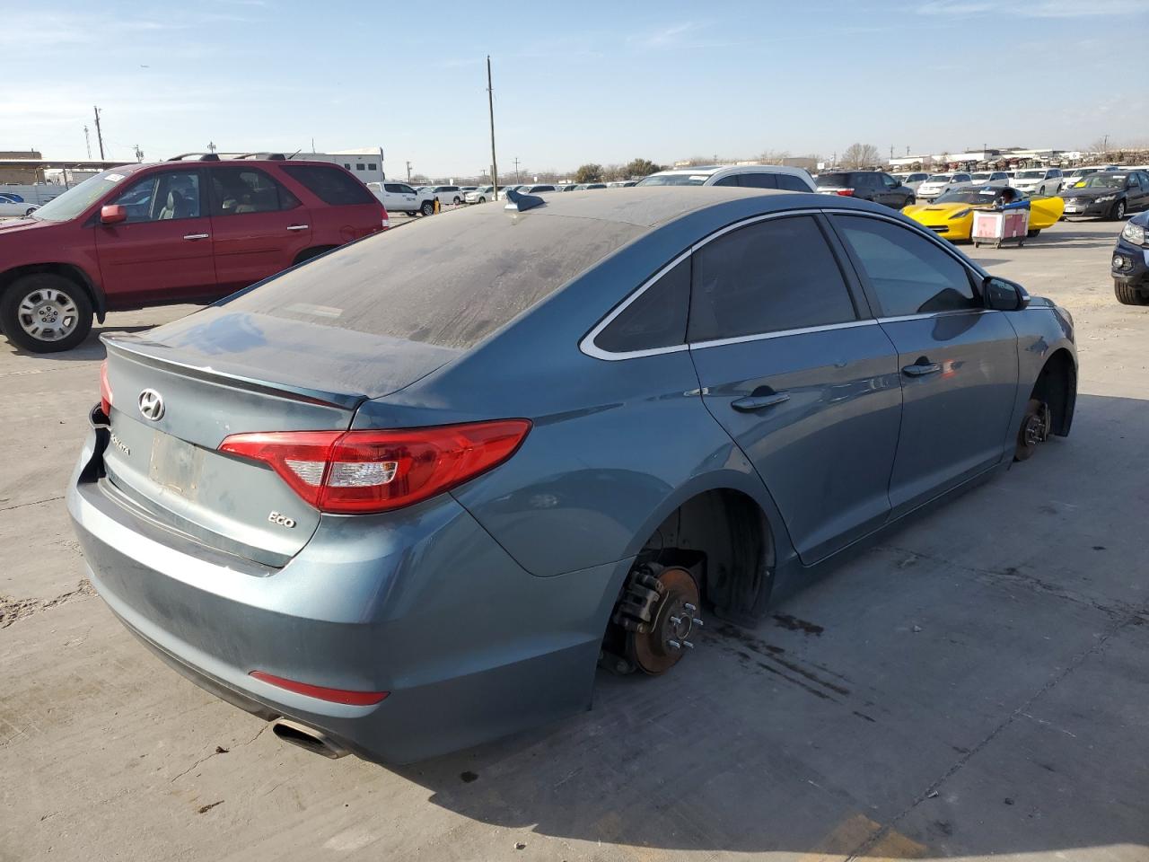 2016 Hyundai Sonata - Image 3