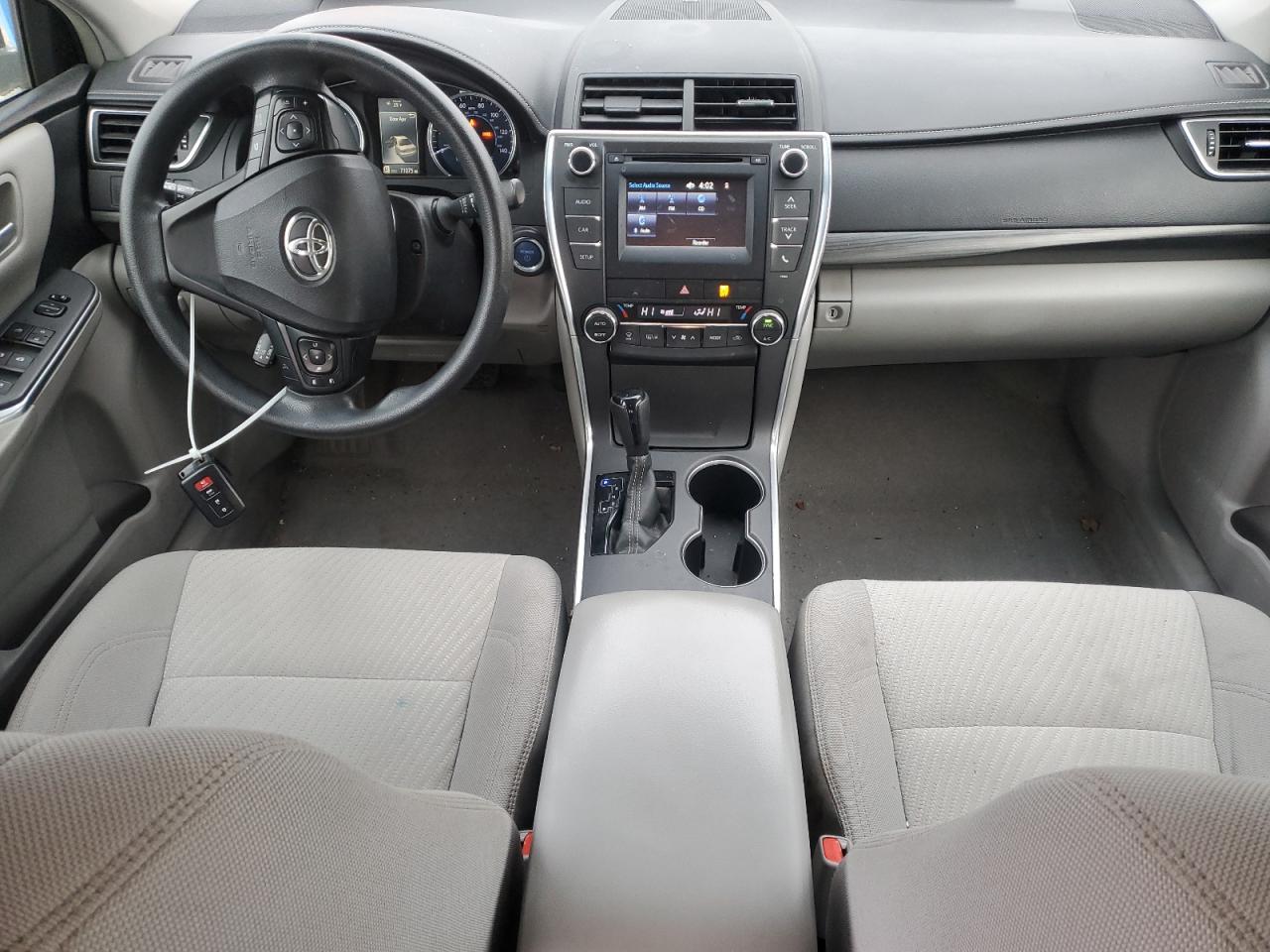 2015 Toyota Camry - Image 8