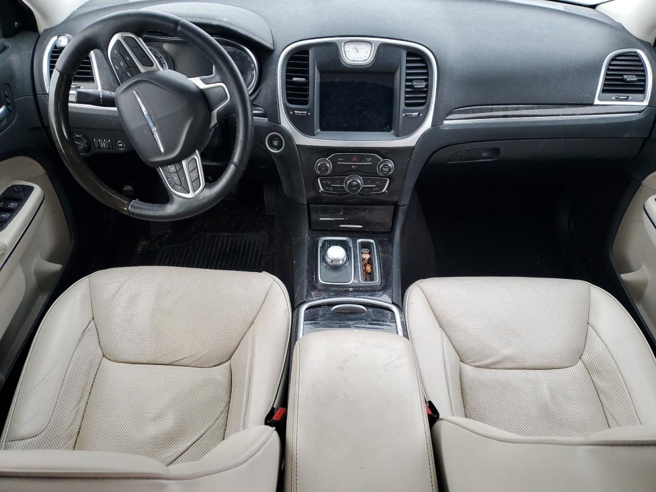 2018 Chrysler 300 Limited VIN: 2C3CCAKG0JH240946 Lot: 89614985