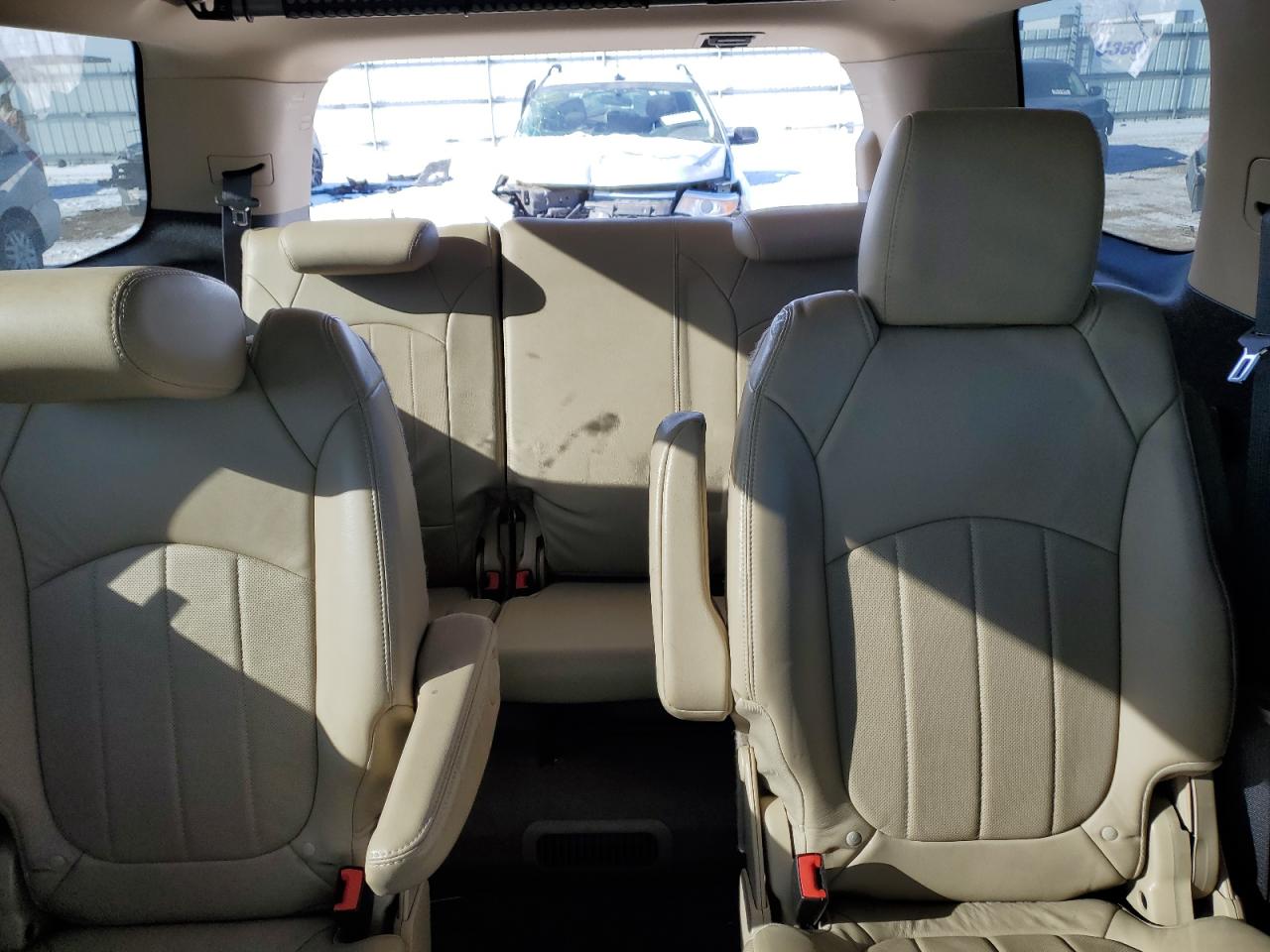2012 GMC Acadia - Image 10