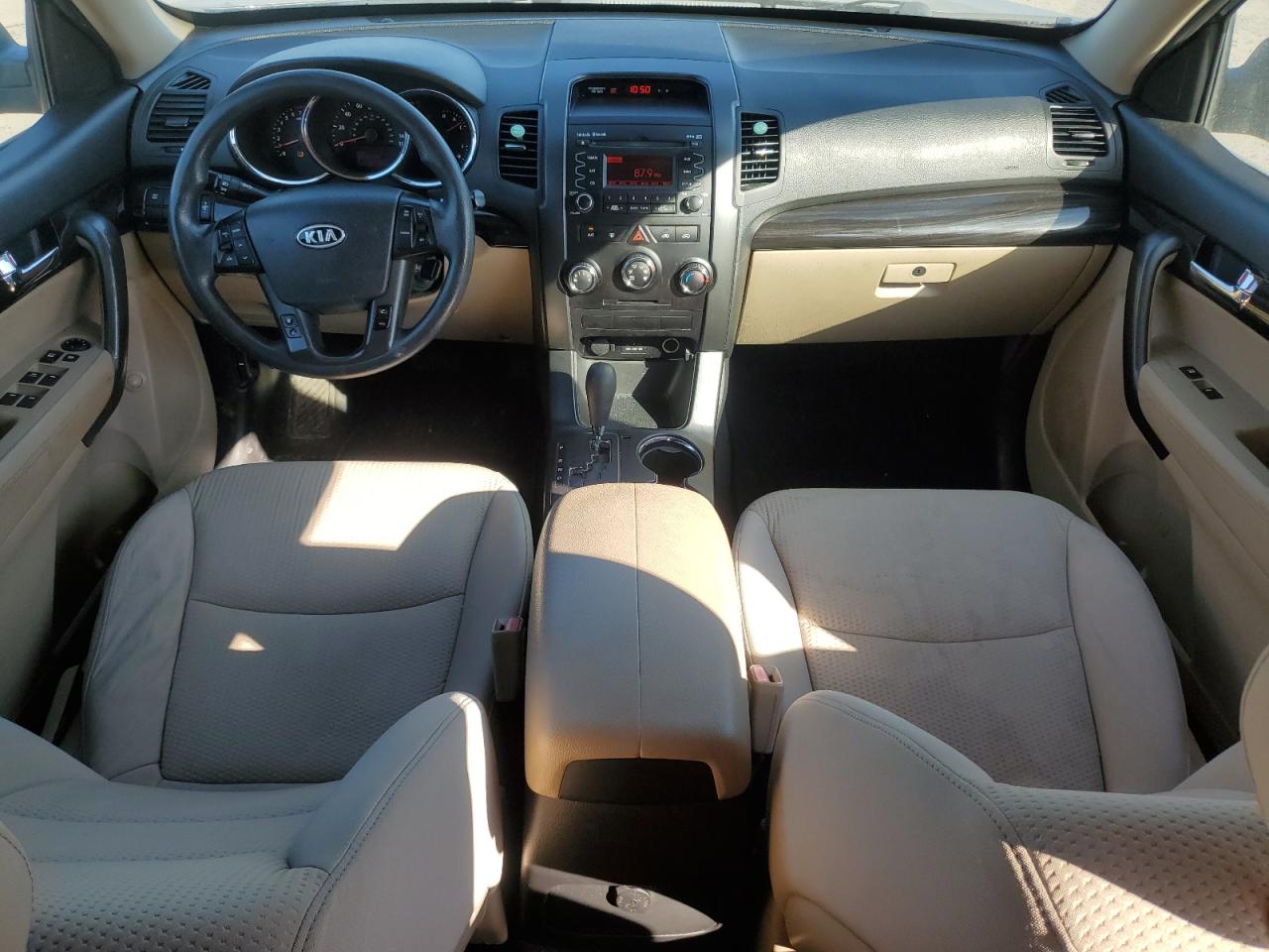 2011 Kia Sorento - Image 8