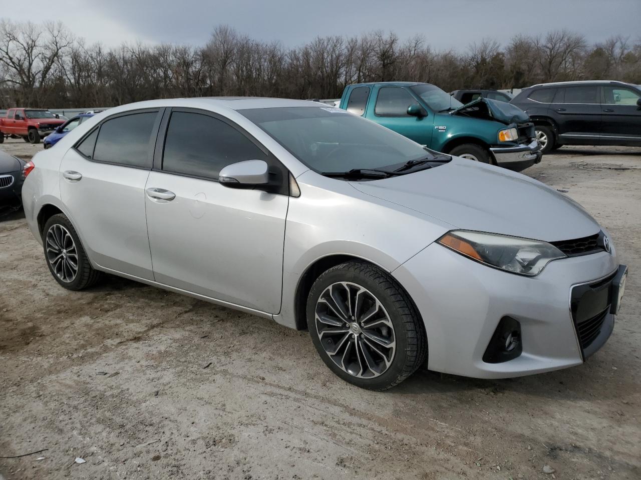 2015 Toyota Corolla - Image 4