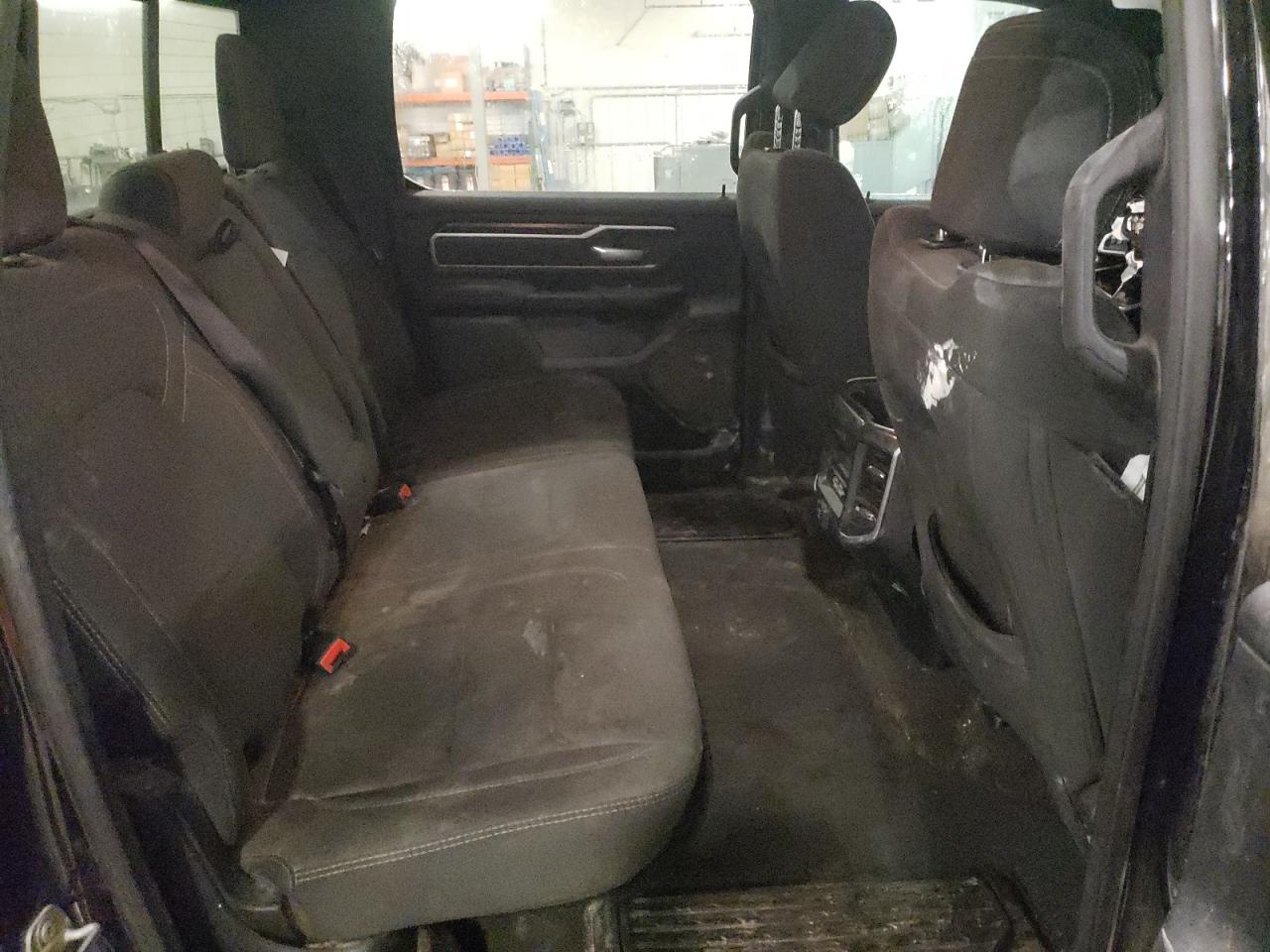 2020 RAM 1500 - Image 10