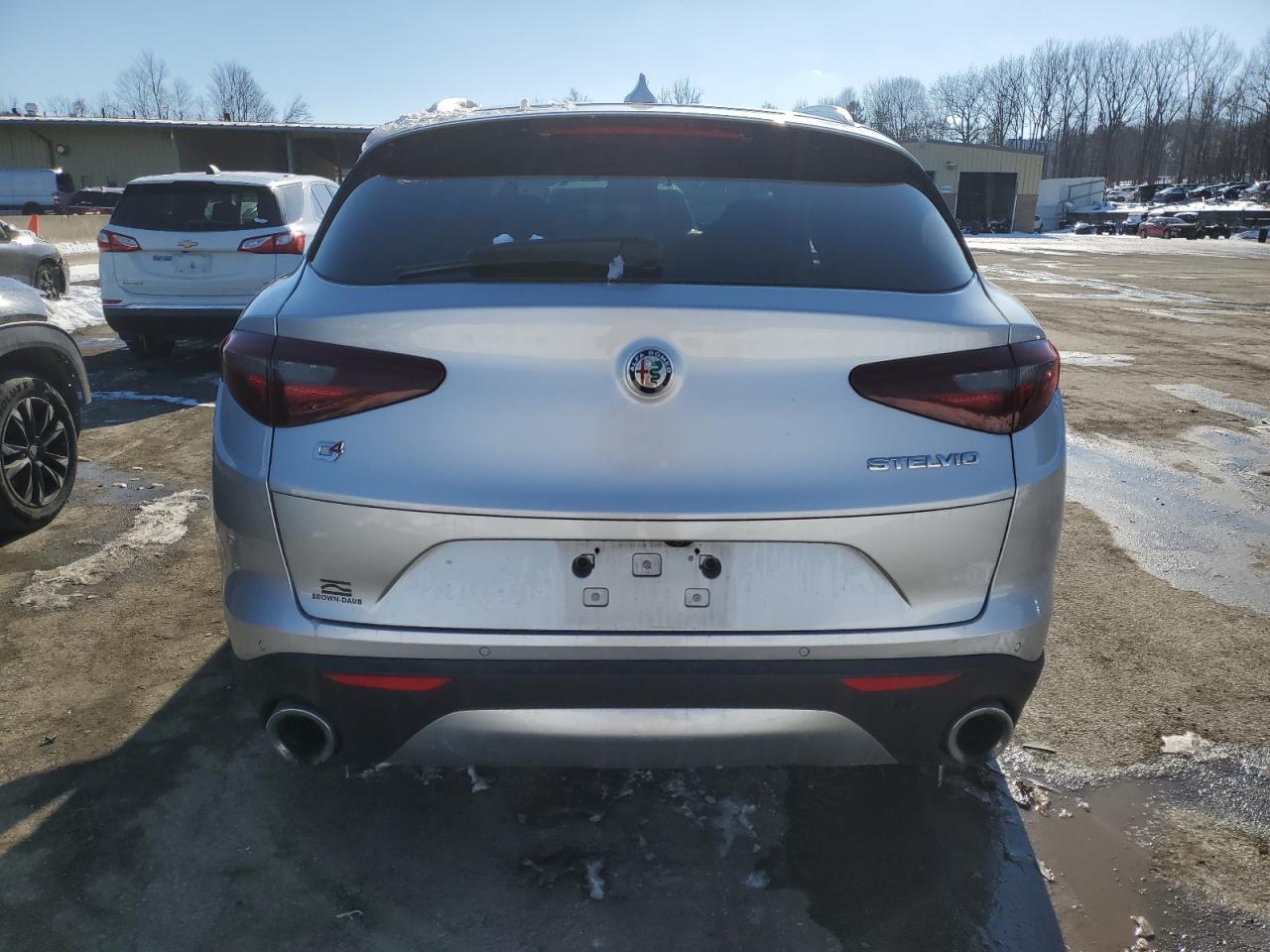 2018 Alfa Romeo Stelvio - Image 6