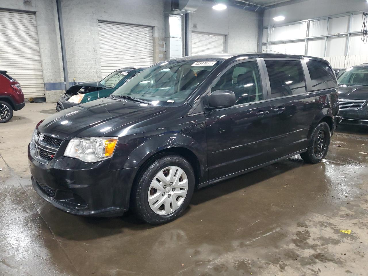 2016 Dodge Caravan - Image 1