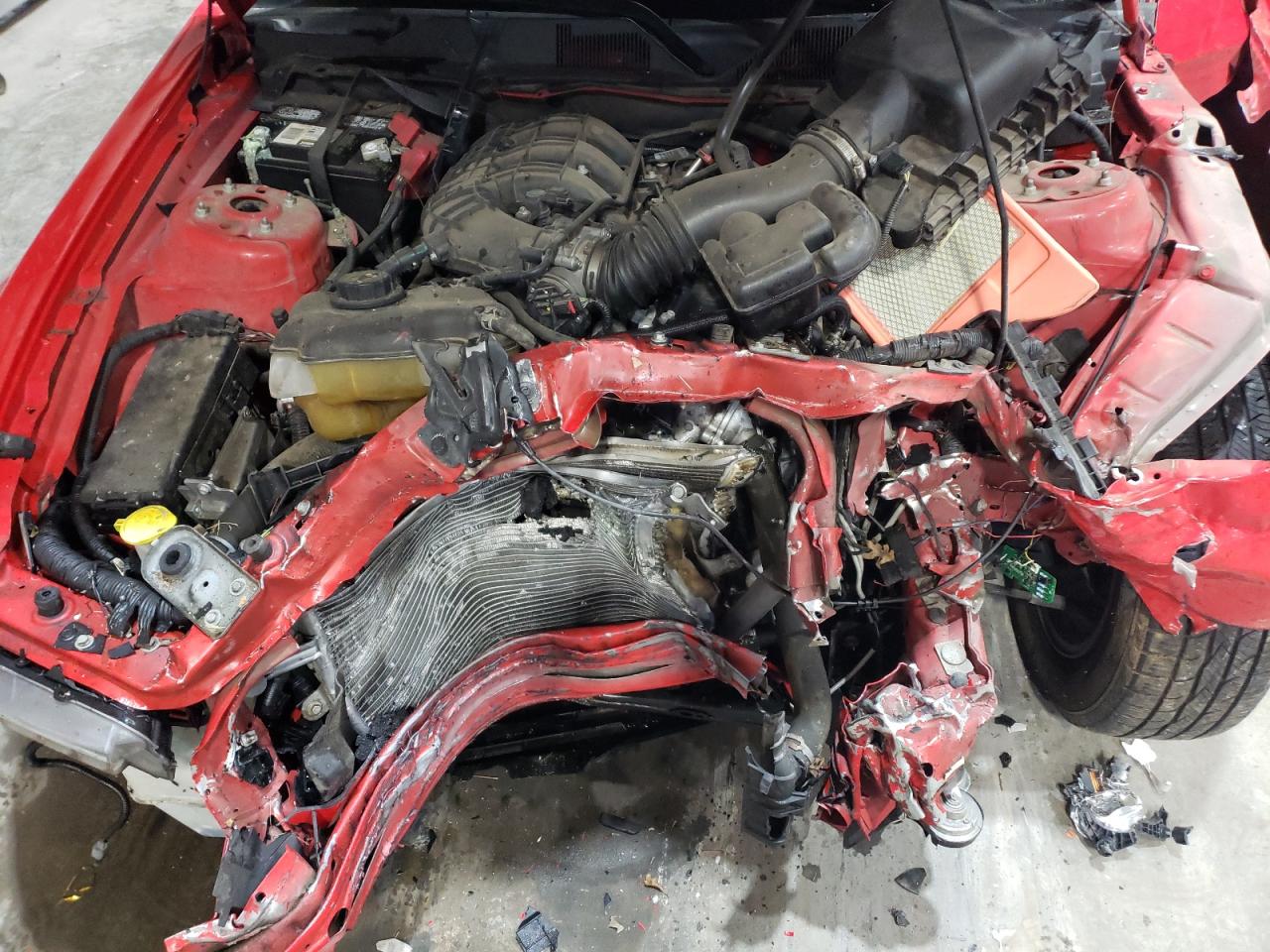 2014 Ford Mustang - Image 13