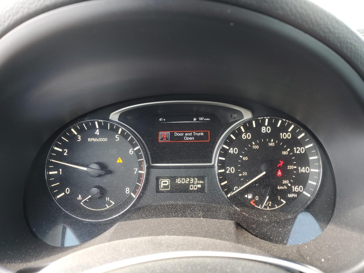 2015 Nissan Altima - Image 9