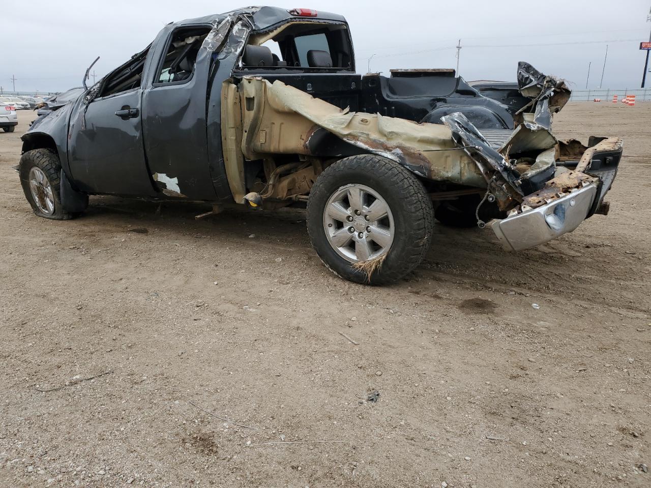 2009 GMC Sierra - Image 2