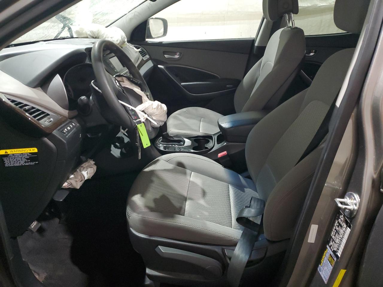 2018 Hyundai Santa Fe - Image 7