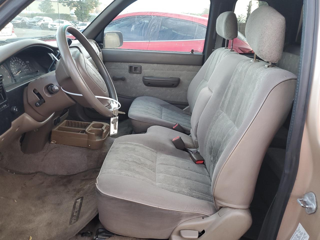 2000 Toyota Tacoma - Image 7