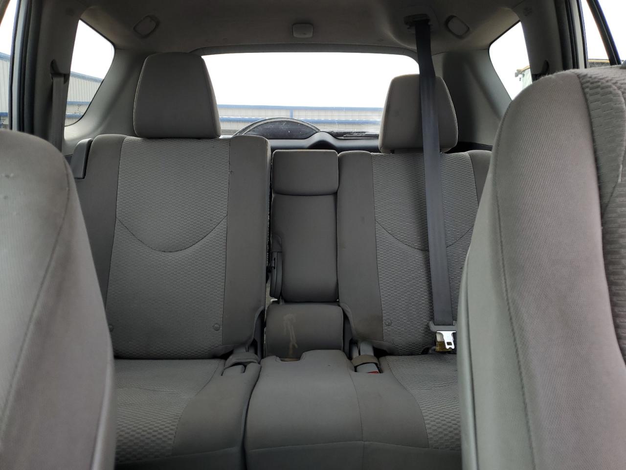 2012 Toyota RAV 4 - Image 10
