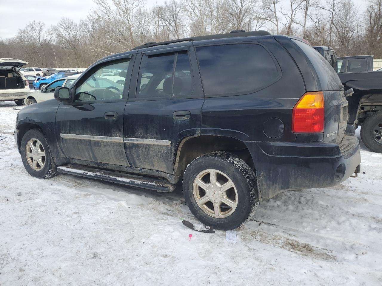 2008 GMC Envoy - Image 2
