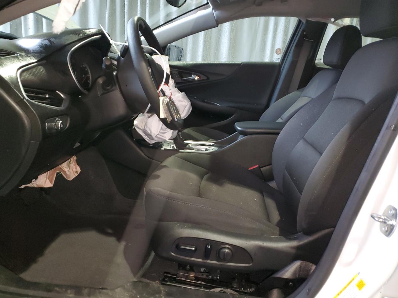 2023 Chevrolet Malibu - Image 7