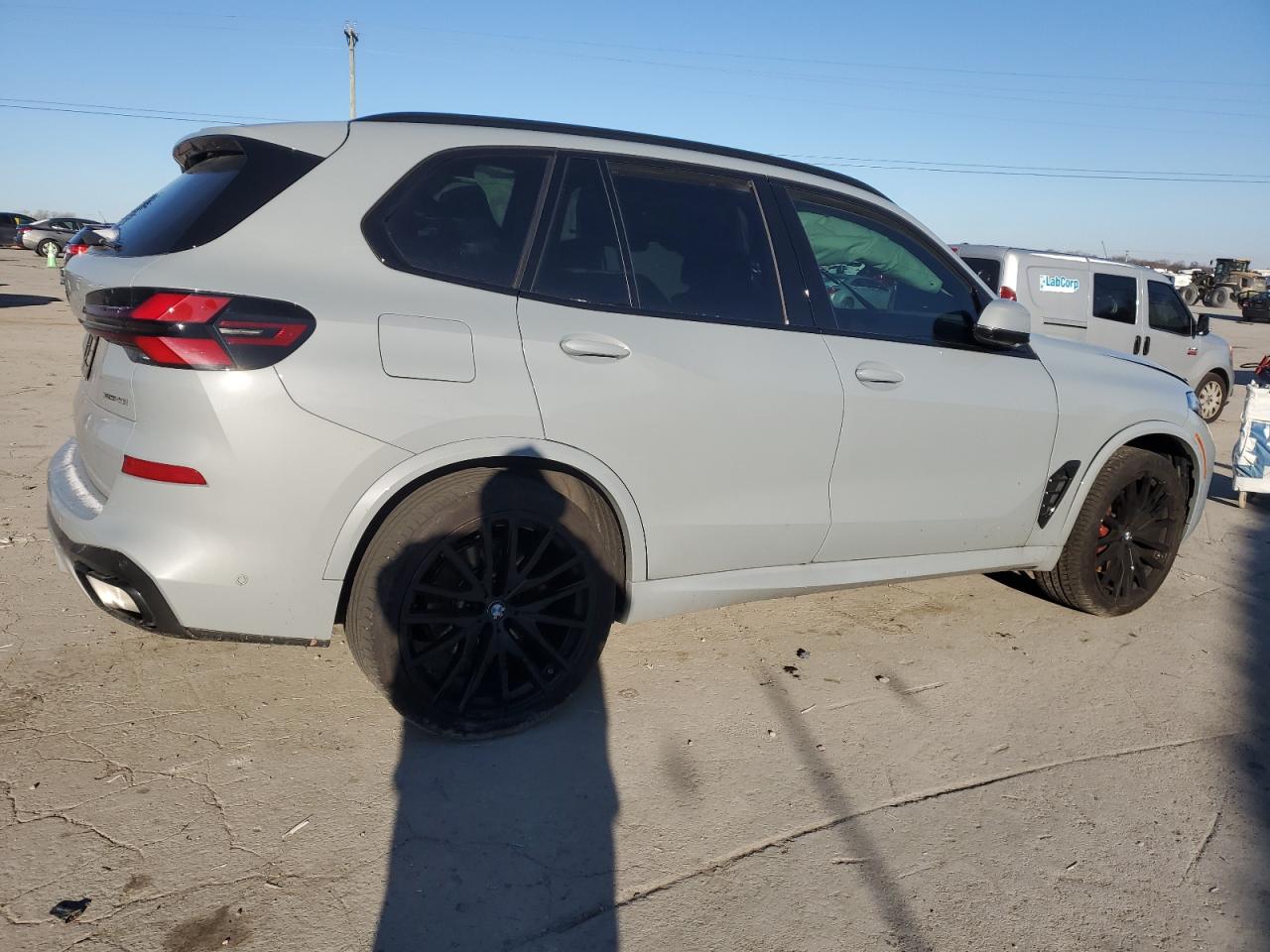 2024 BMW X5 - Image 3