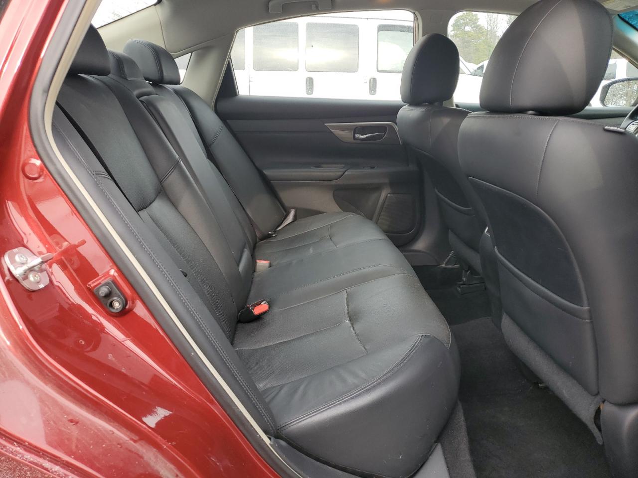 2013 Nissan Altima - Image 10