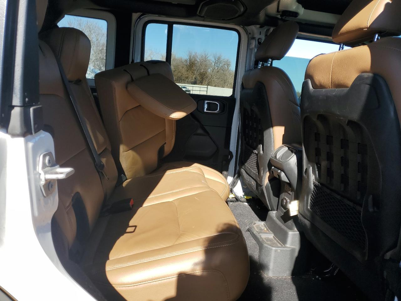 2021 Jeep Wrangler - Image 10