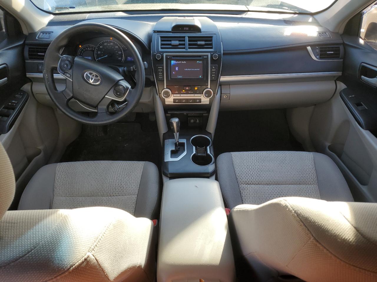 2013 Toyota Camry - Image 8