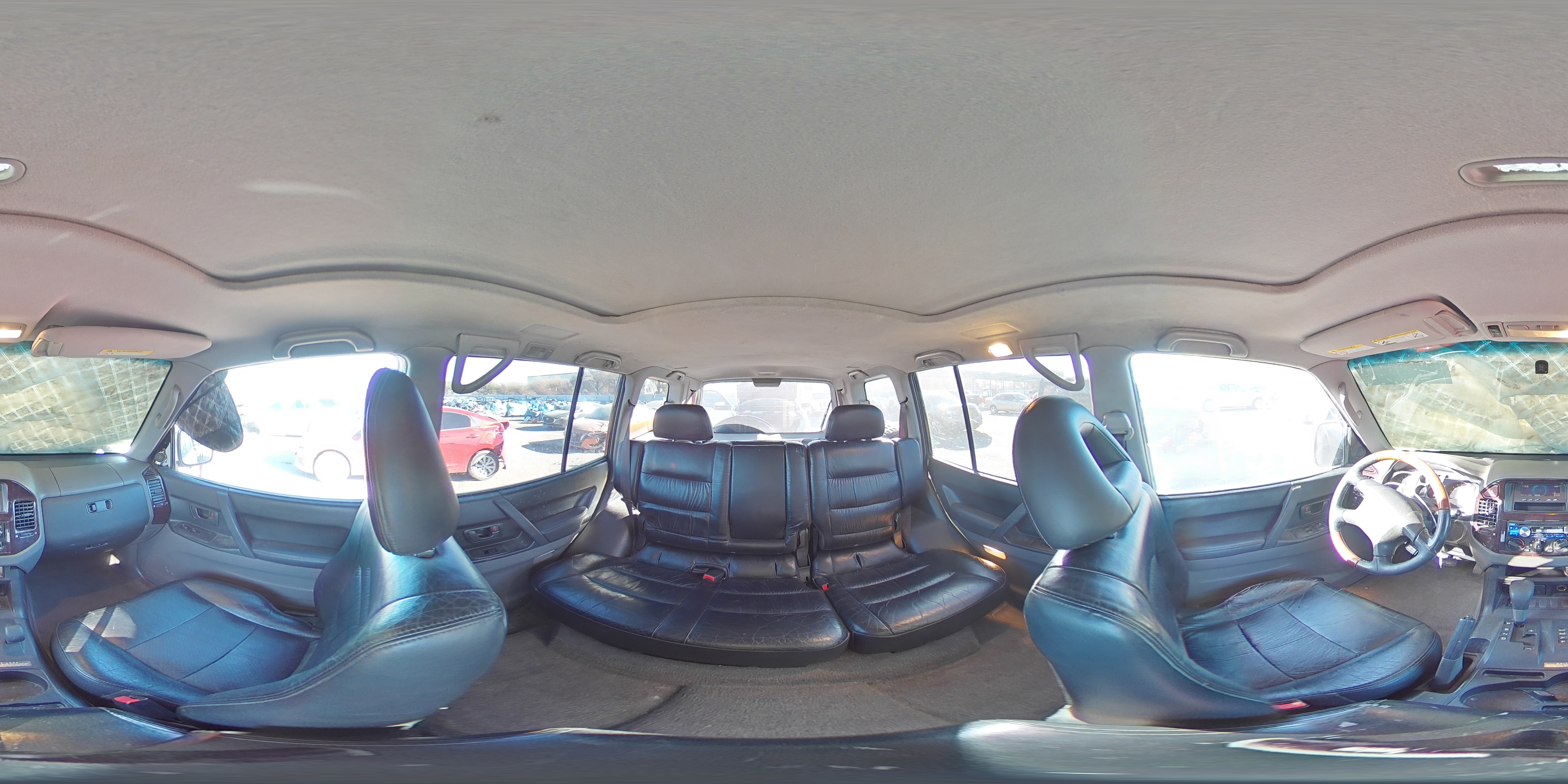 2001 Mitsubishi Montero - Image 13
