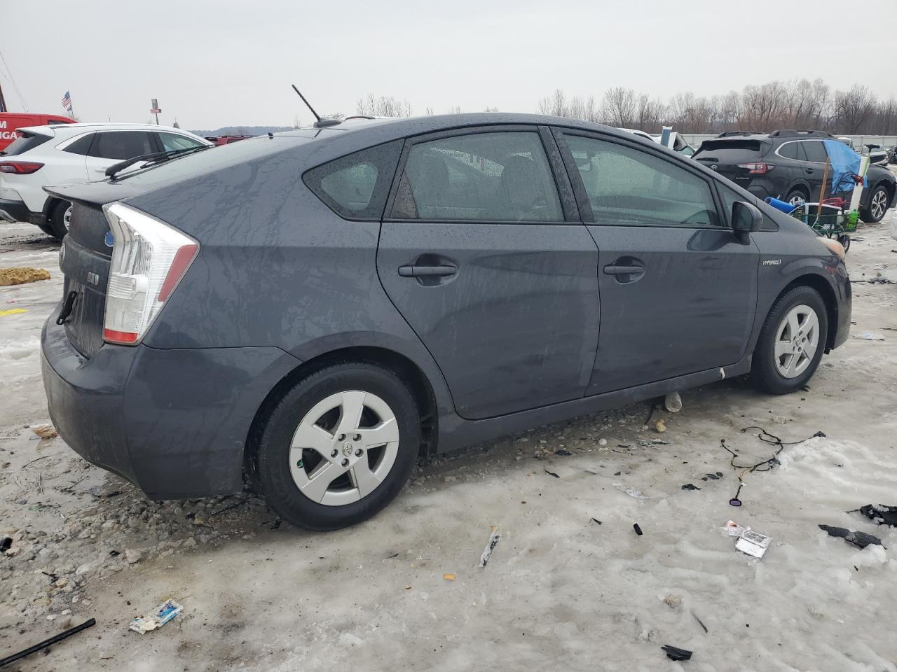 2011 Toyota Prius - Image 3