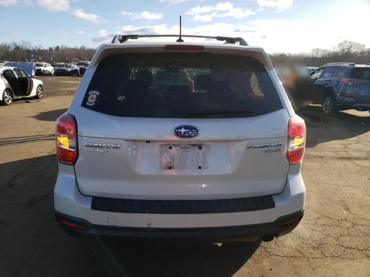 2015 Subaru Forester - Image 6