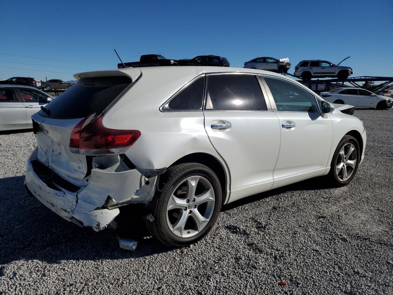 2015 Toyota Venza - Image 3
