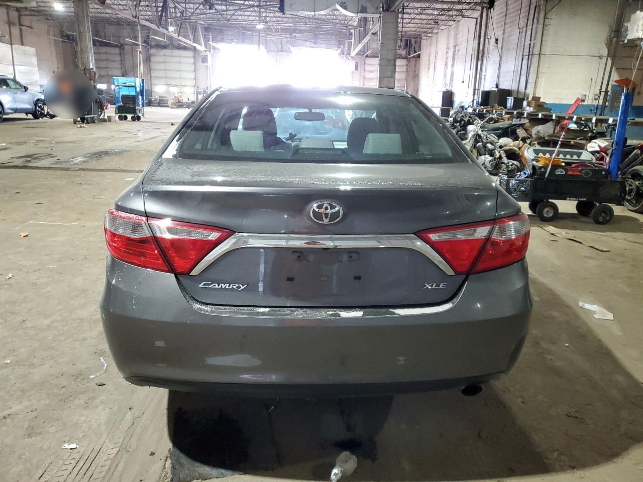 2016 Toyota Camry - Image 6