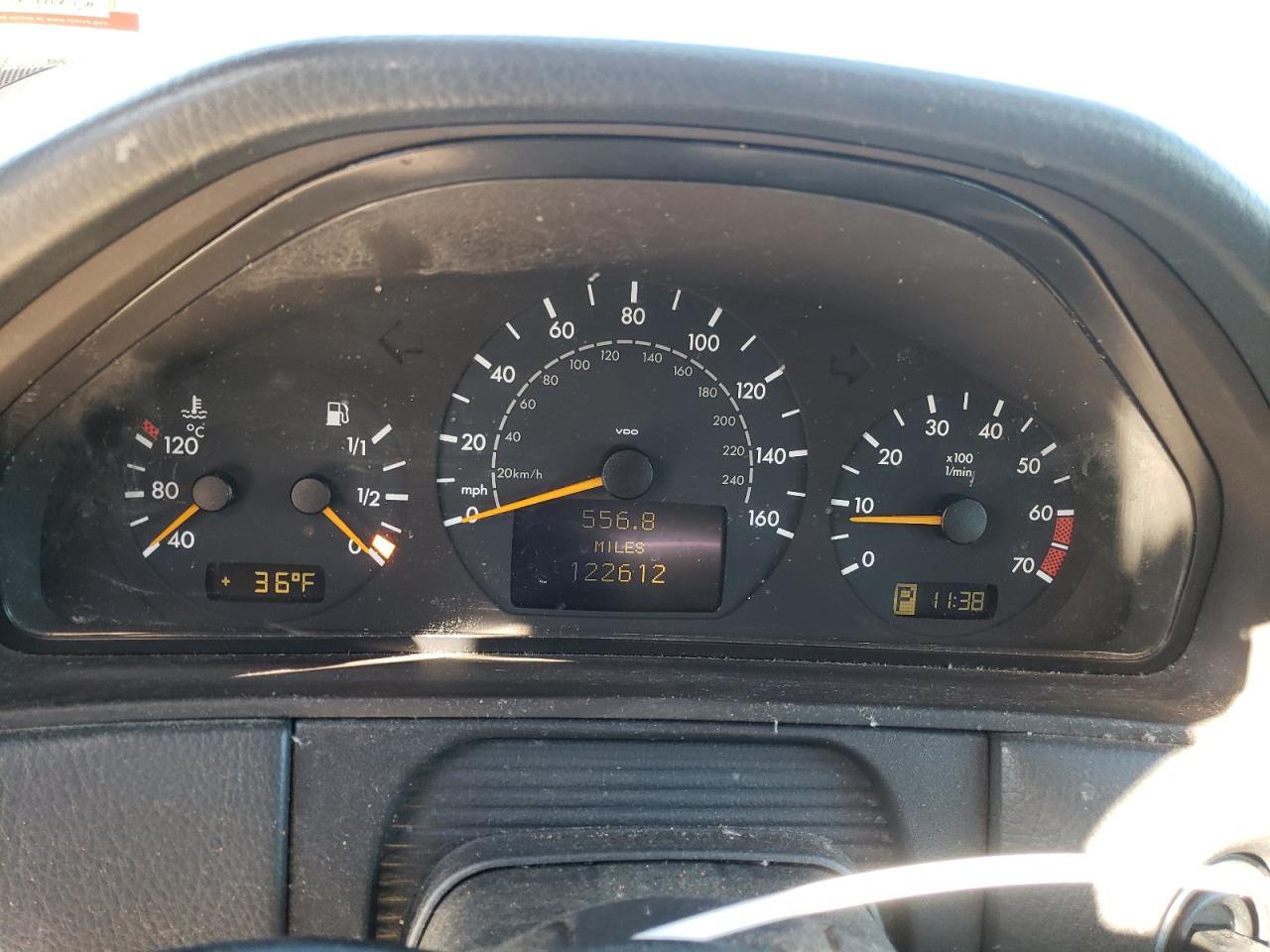 2000 Mercedes-Benz E-klasse - Image 9