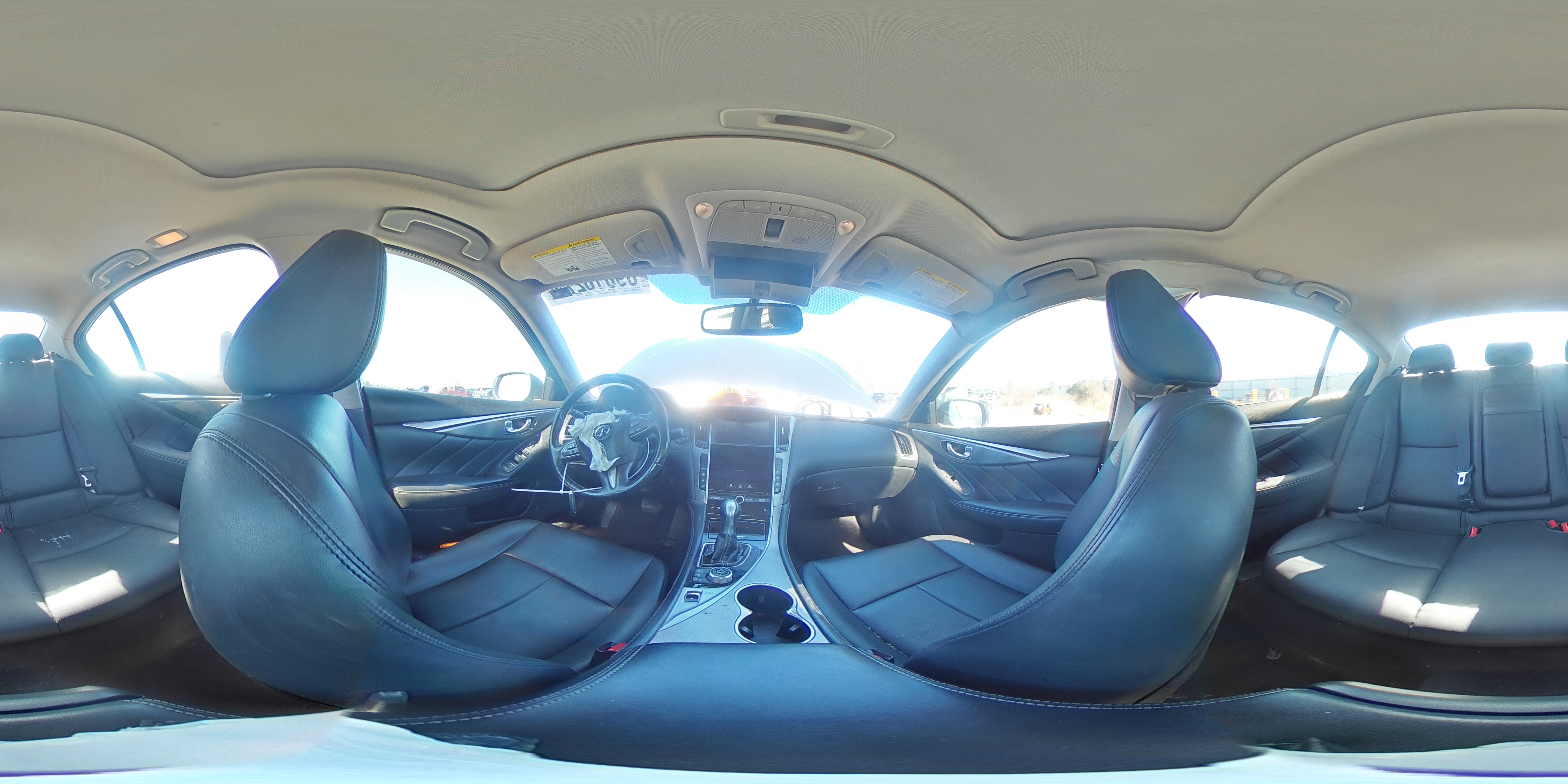 2015 Infiniti Q50 - Image 12