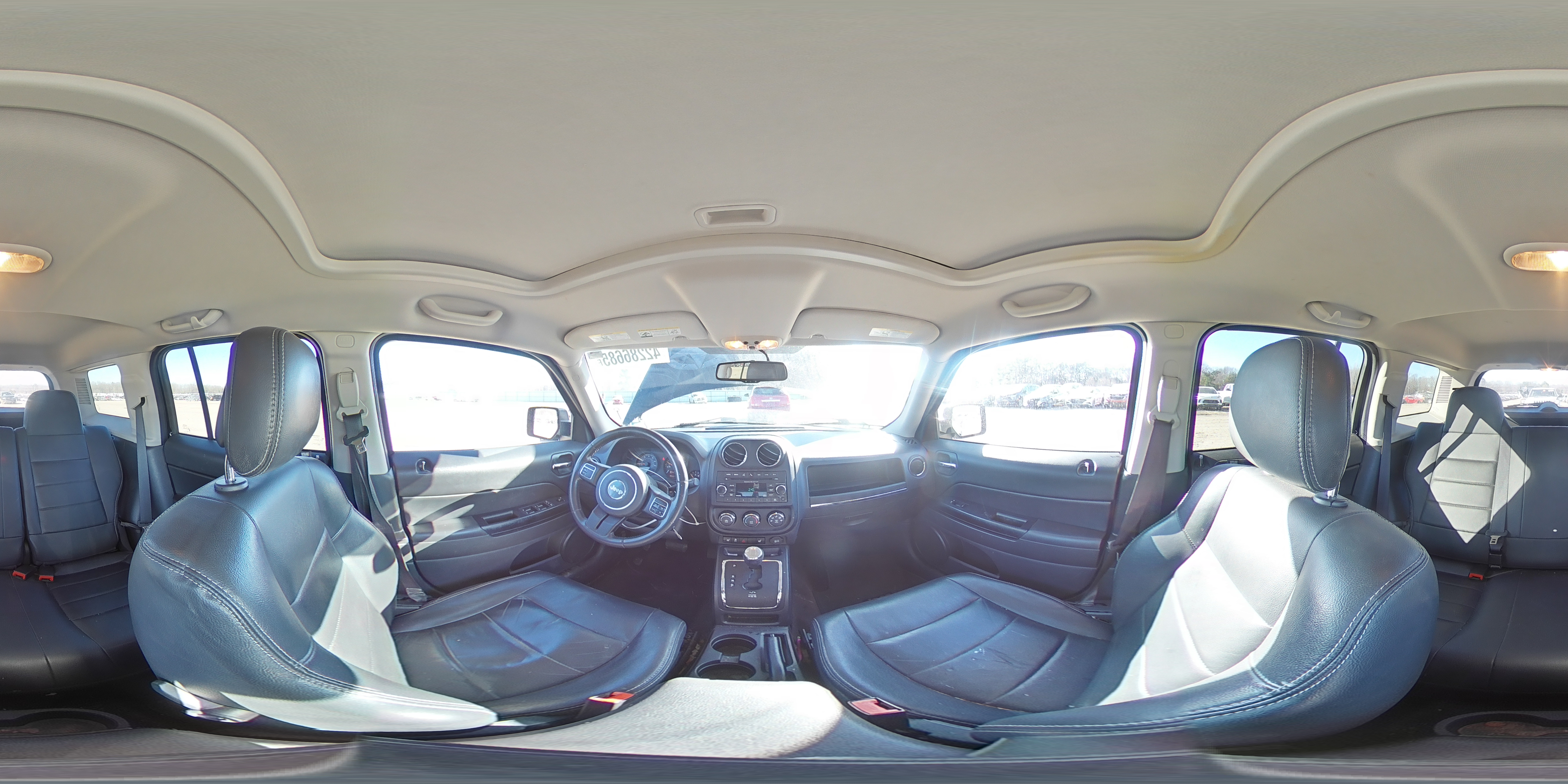 2015 Jeep Liberty (Patriot) - Image 14