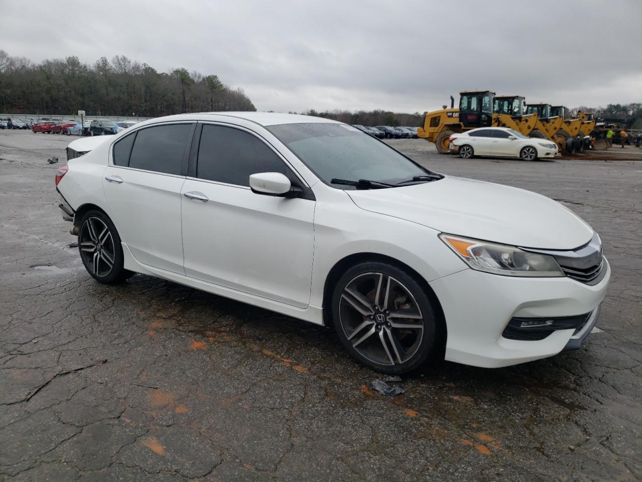 2017 Honda Accord - Image 4