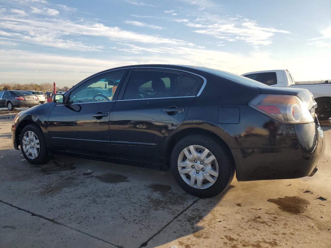 2012 Nissan Altima - Image 2