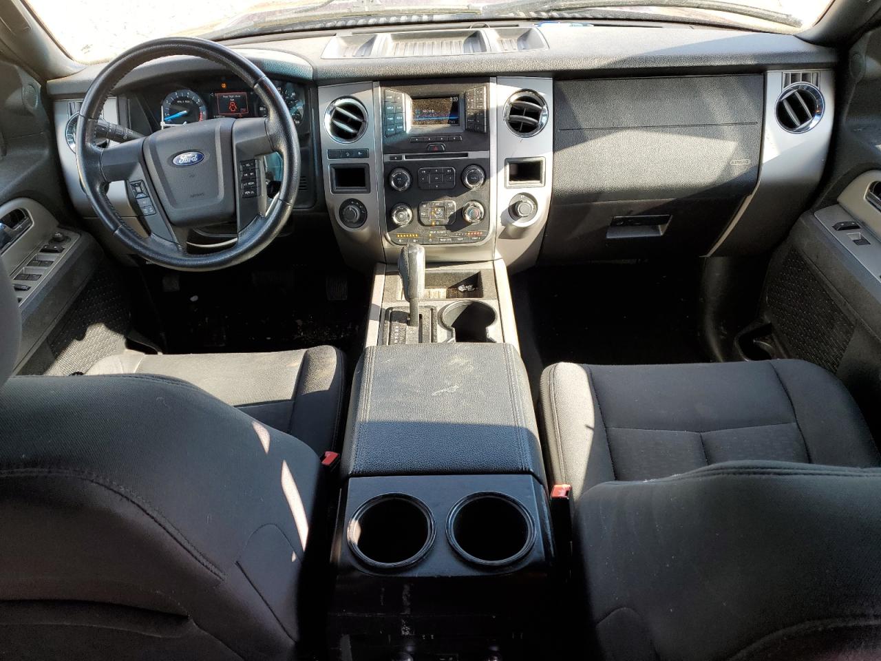 2017 Ford Expedition - Image 8