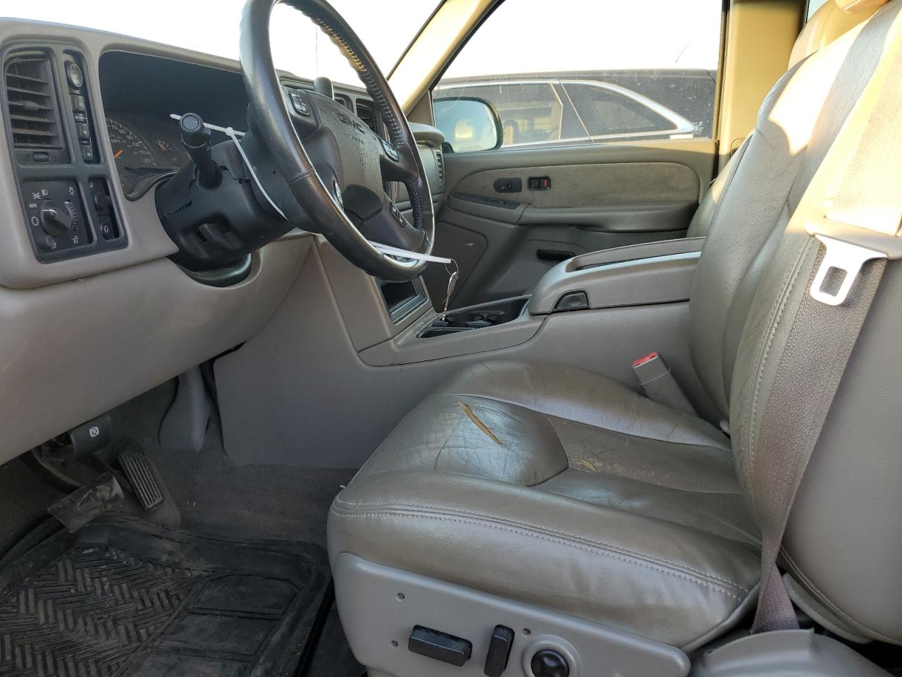 2003 GMC Sierra - Image 7