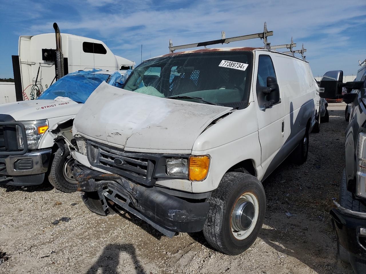 2005 Ford Econoline - Image 1
