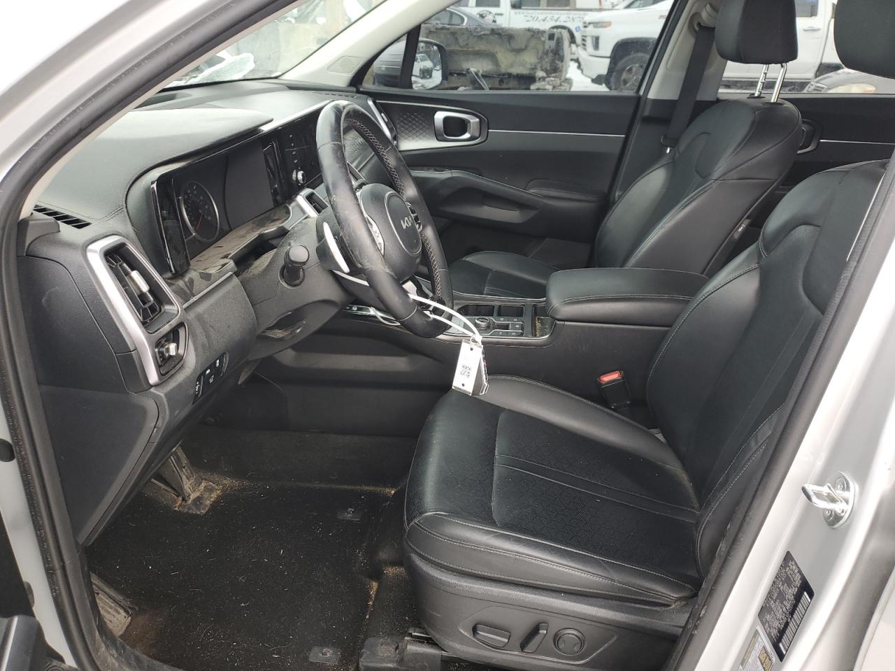 2023 Kia Sorento - Image 7