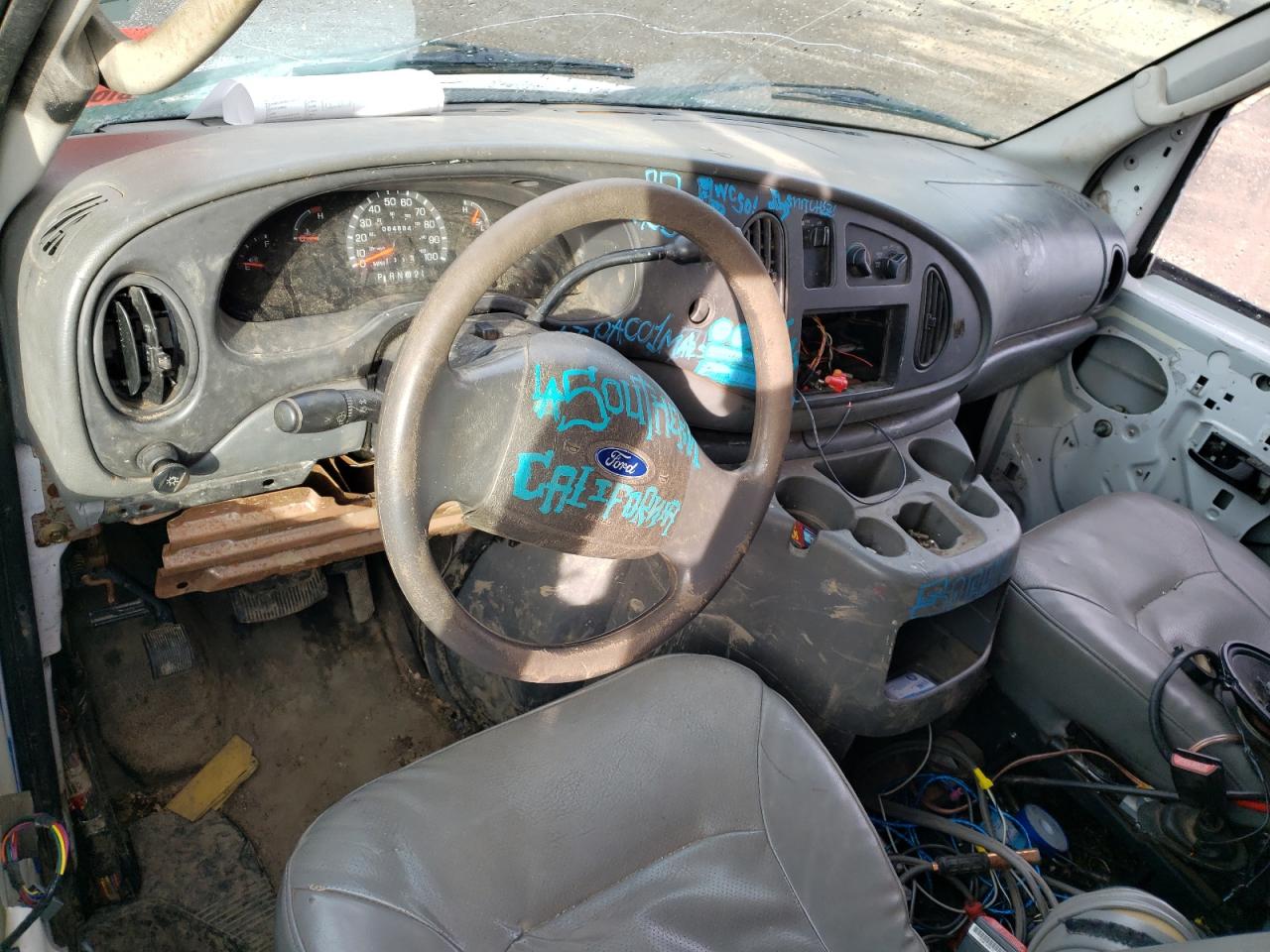2003 Ford Econoline - Image 8